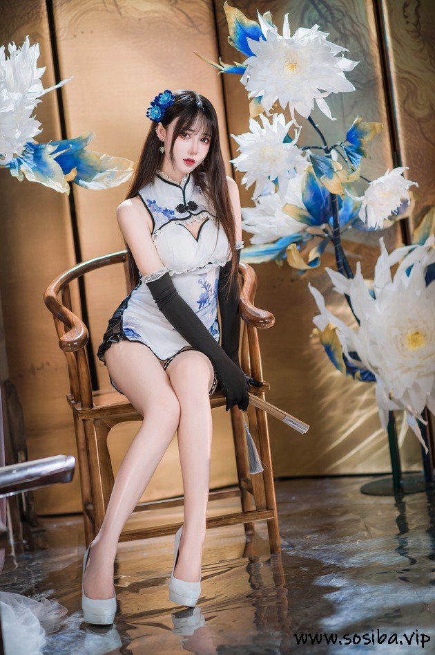 羽生三未 – NO.025 瓶儿 青花瓷旗袍[26P-309.3M]